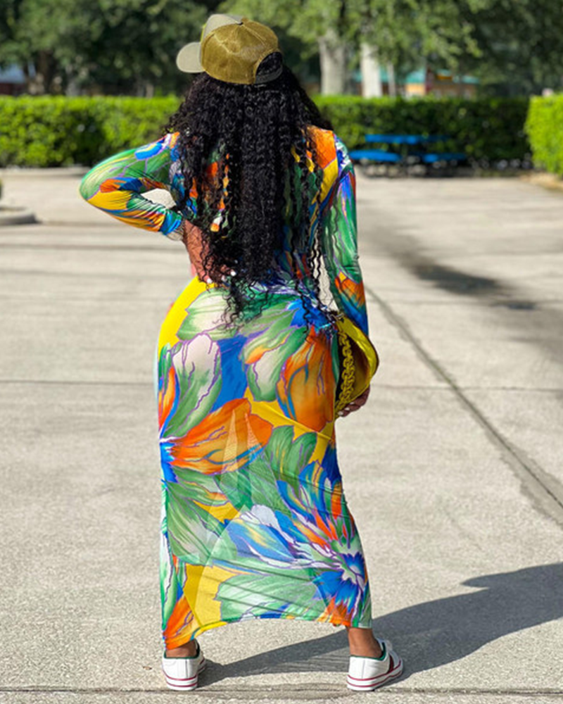 FLORAL WAVE MAXI DRESS